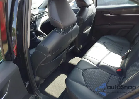 2022 Toyota Camry Se z USA, uszkodzony, nr VIN 4T1G11AK0NU017605